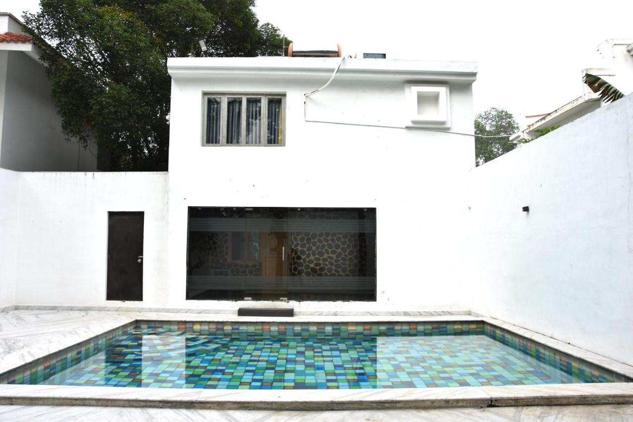 Poppys Vista Hotel Thirumurugan Poondi Exterior foto
