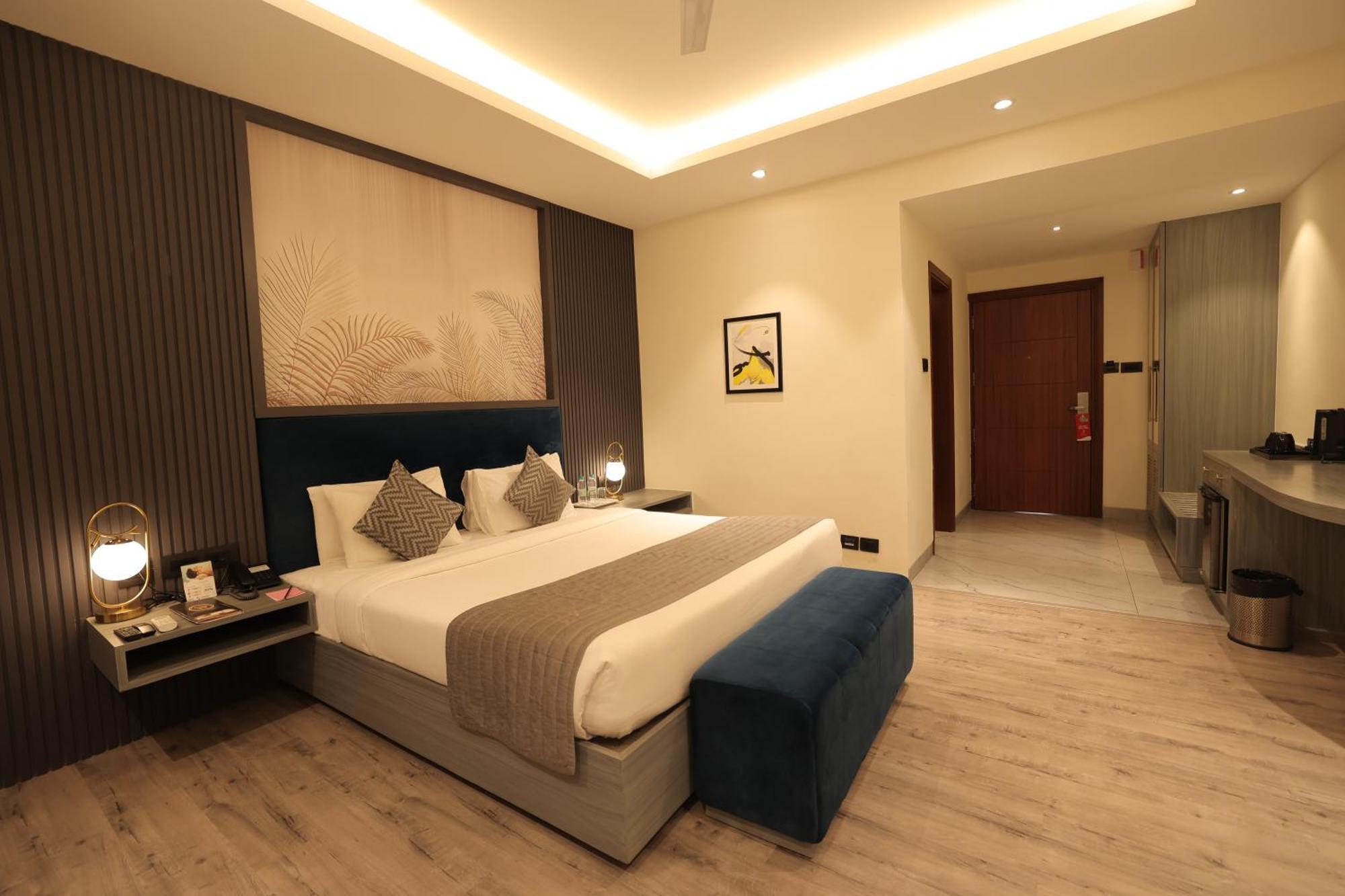 Poppys Vista Hotel Thirumurugan Poondi Exterior foto