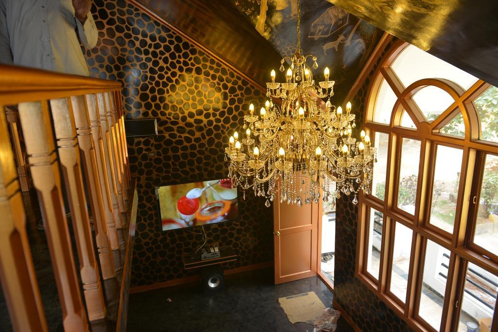 Poppys Vista Hotel Thirumurugan Poondi Exterior foto